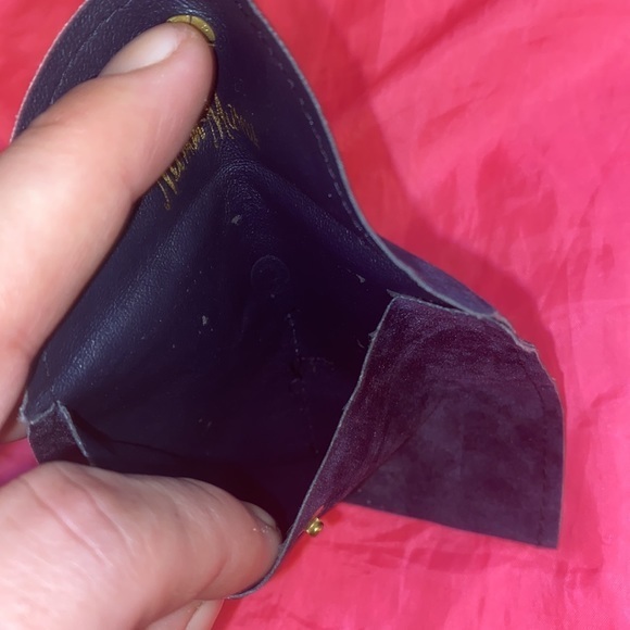 Vintage Snap Button Blue Jewellery case by Neiman Marcus - Picture 7 of 7